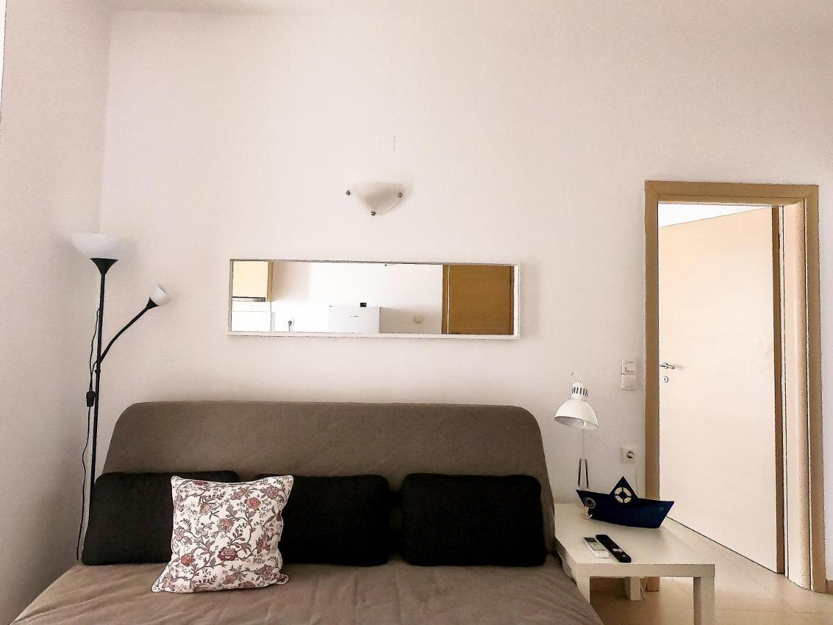 Nikis 2 Apartment *